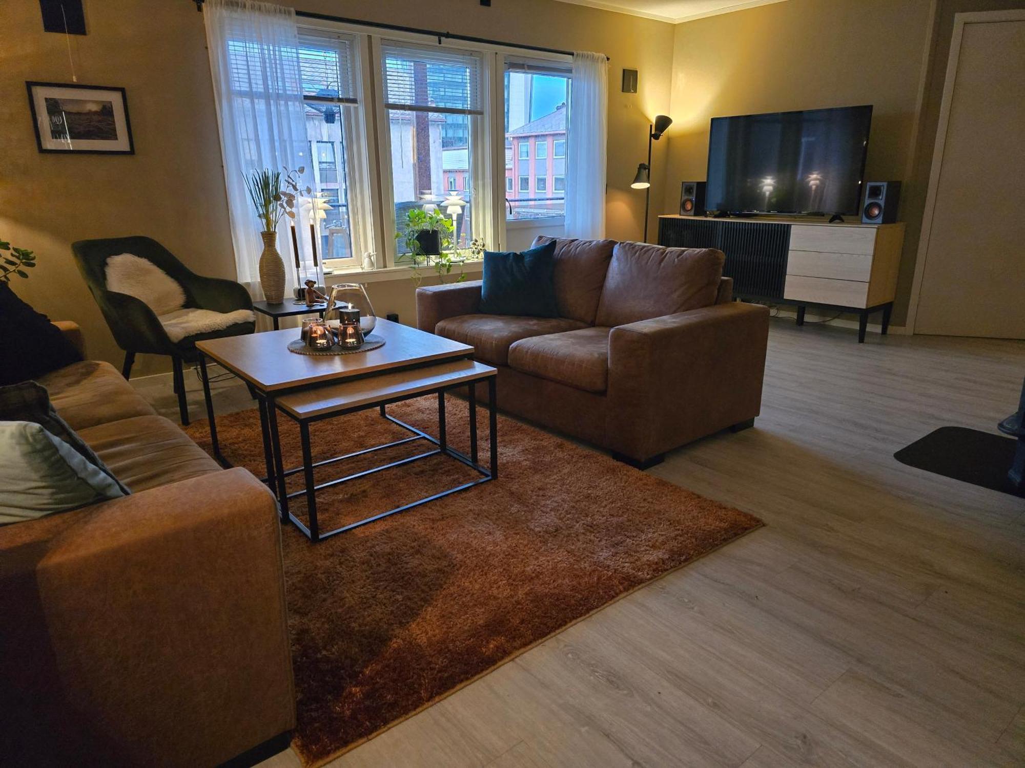 Koselig Og Moderne Leilighet, Meget Sentralt I Narvik Med Gratis Parkering! Eksteriør bilde