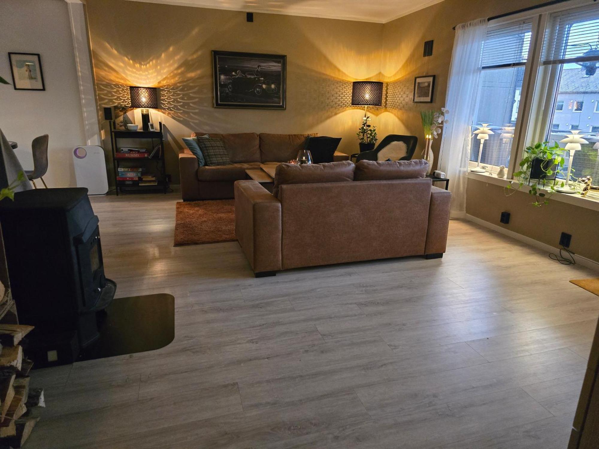 Koselig Og Moderne Leilighet, Meget Sentralt I Narvik Med Gratis Parkering! Eksteriør bilde